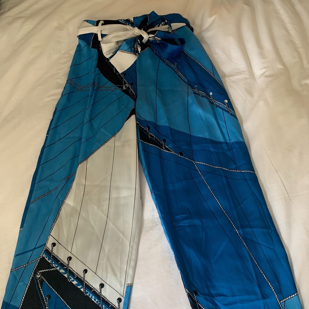 Blue scarf print pants NWT